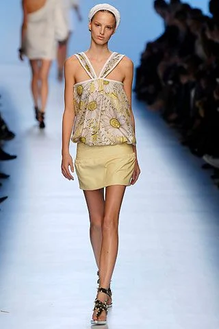 Look 14
